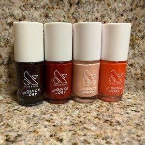Set of 4 - Quick Dry Nail Polish - enchanted, brick, nuance, & picante ❤️